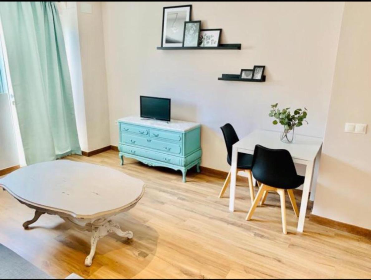 Bonito Estudio Centro De توريمولينوس المظهر الخارجي الصورة